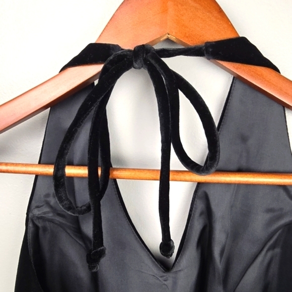 XSCAPE Vintage 90's Y2K Halter Top Velvet Satin Black Womens Size 8 - Picture 6 of 12